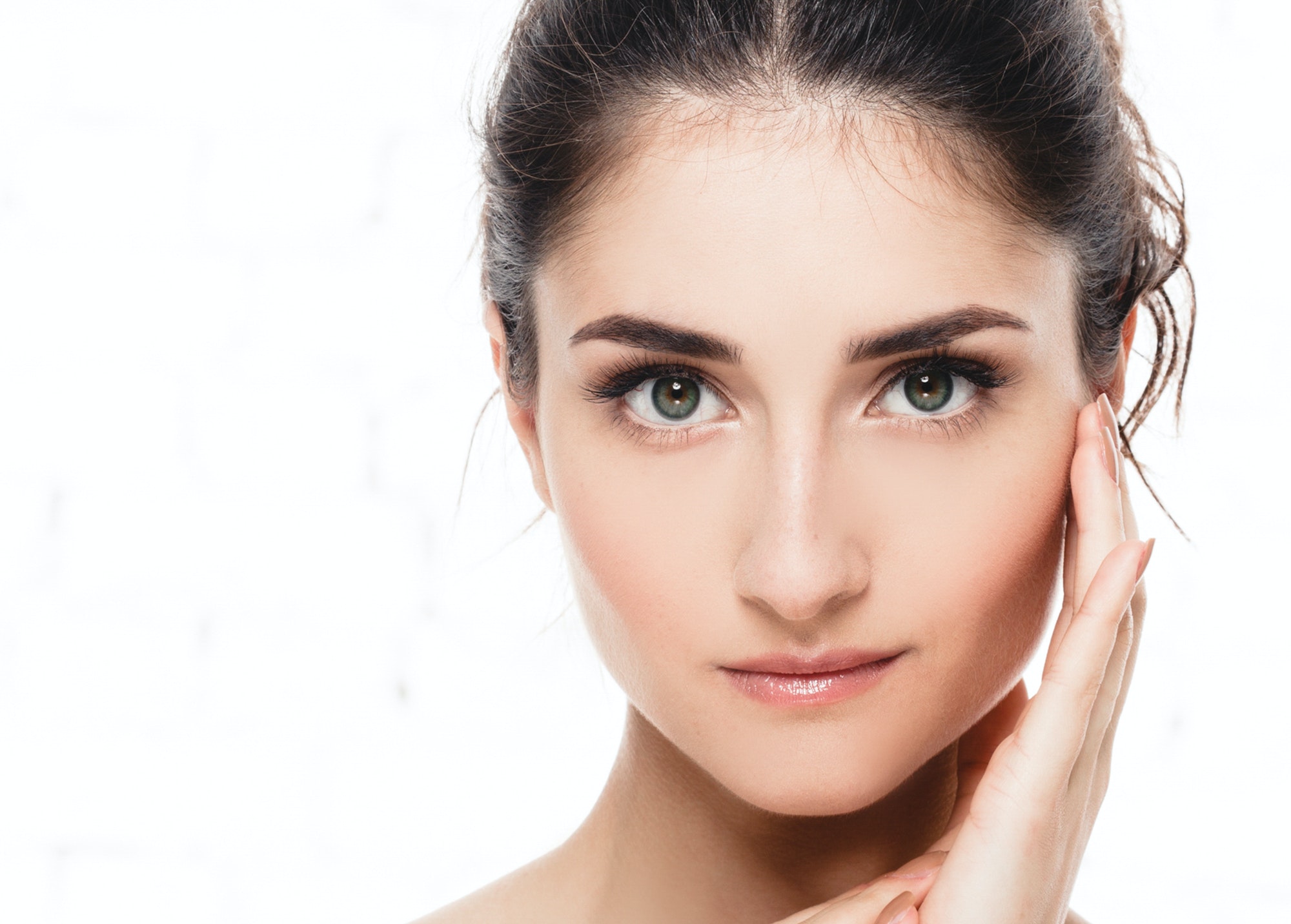 Beautiful woman face close up eyes beauty